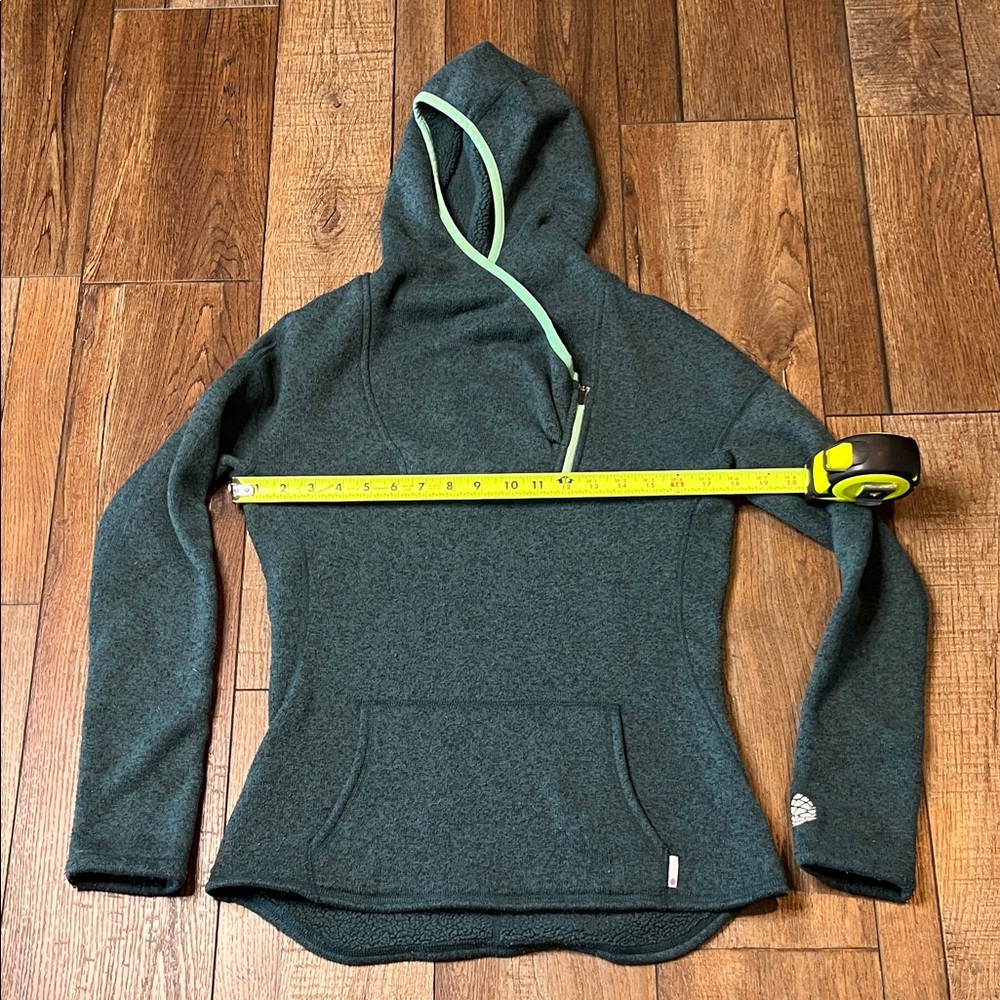 Stio Dark Green Hooded Sweater